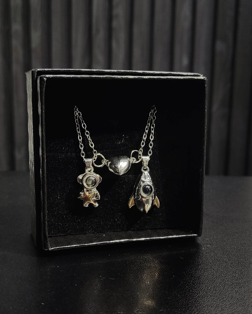 COLLAR DUO PAREJA 100 IDIOMAS 