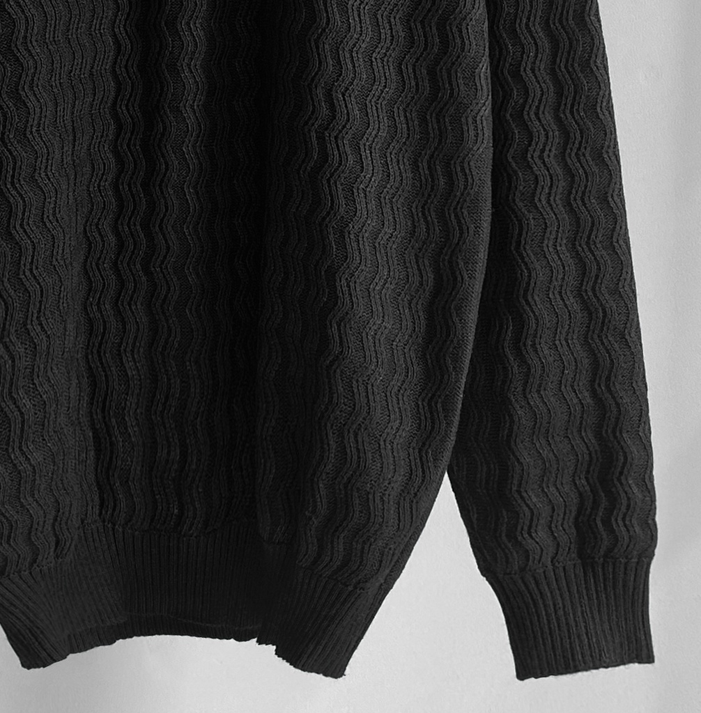 SUETER ZIGZAG NEGRO