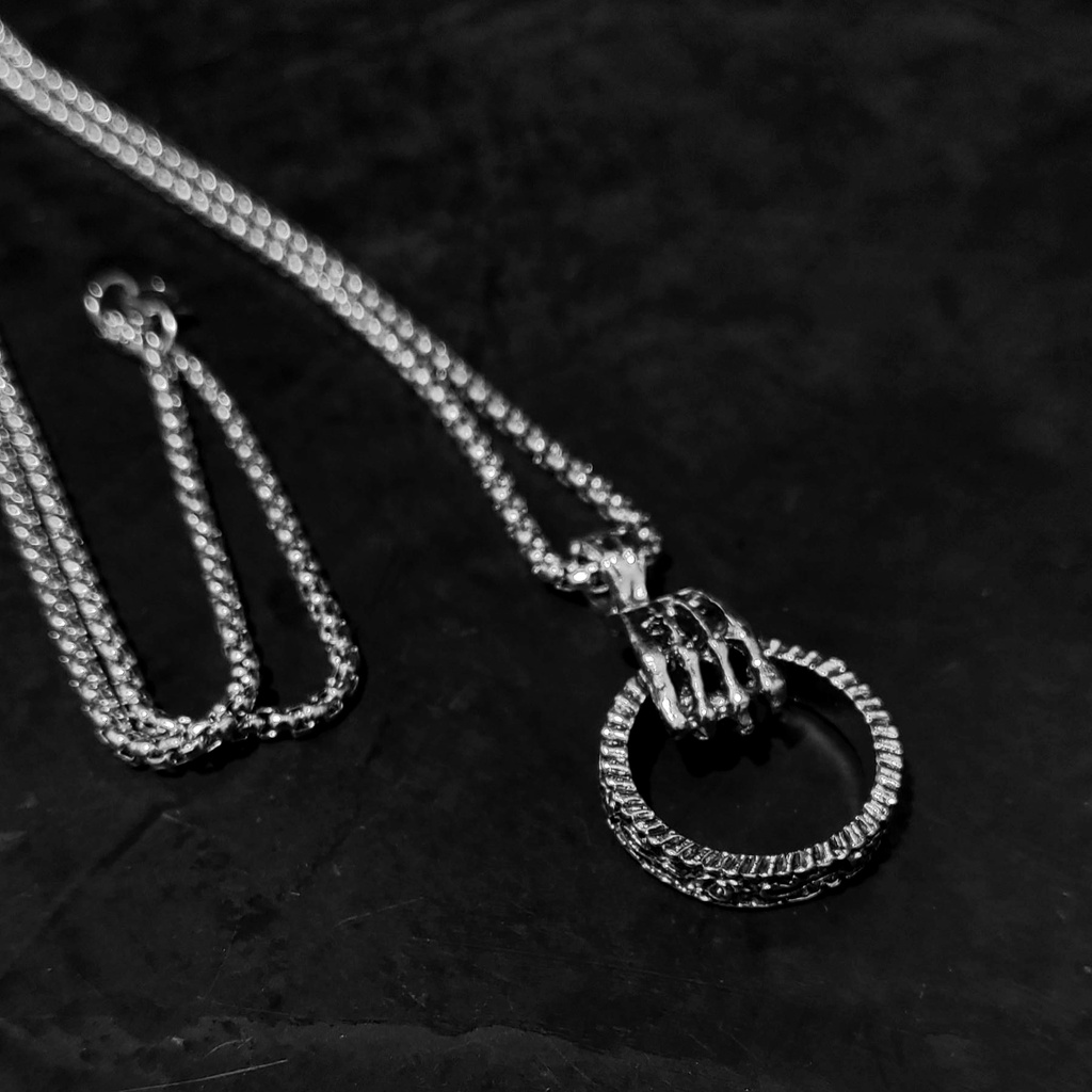 COLLAR CÍRCULO RETRO