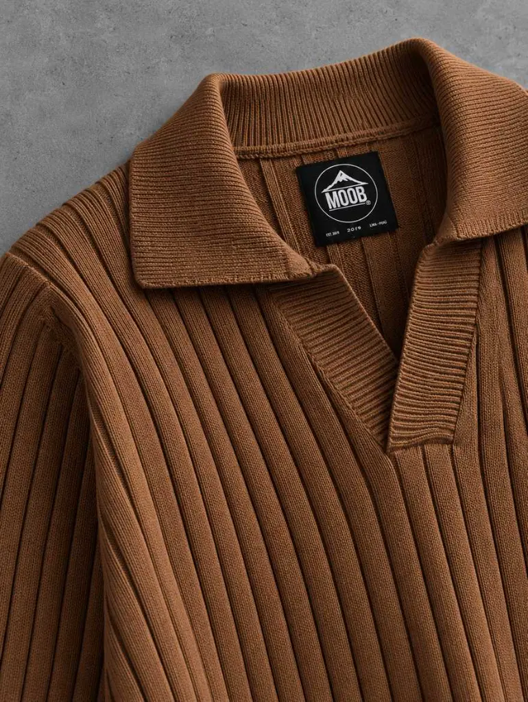 03_camello_detalle_cuello.webp
